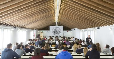 Aula Santa Chiara Economia